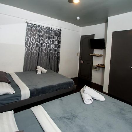 Island Nook Hotel Balabag  Kültér fotó