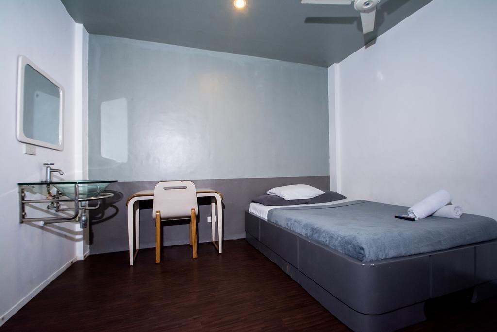 Island Nook Hotel Balabag  Kültér fotó