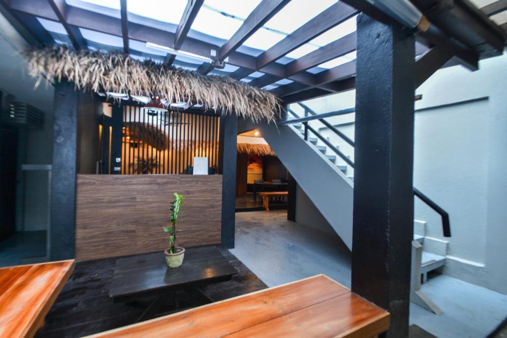 Island Nook Hotel Balabag  Kültér fotó