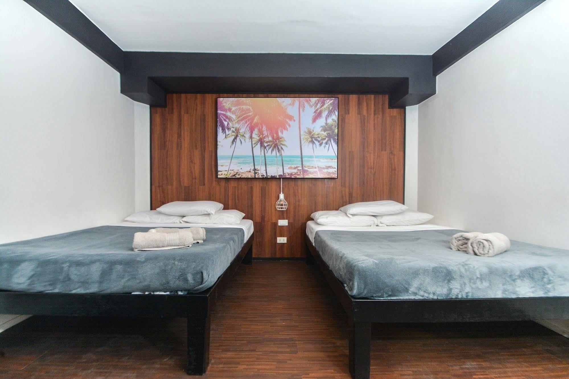 Island Nook Hotel Balabag  Kültér fotó