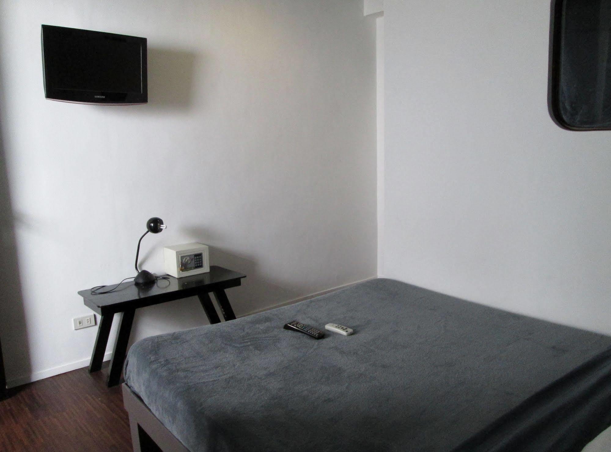 Island Nook Hotel Balabag  Kültér fotó